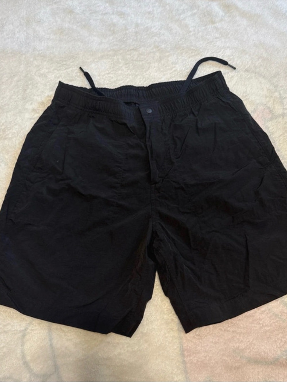 GAP Men's Black Elastic Waist Drawstring Shorts